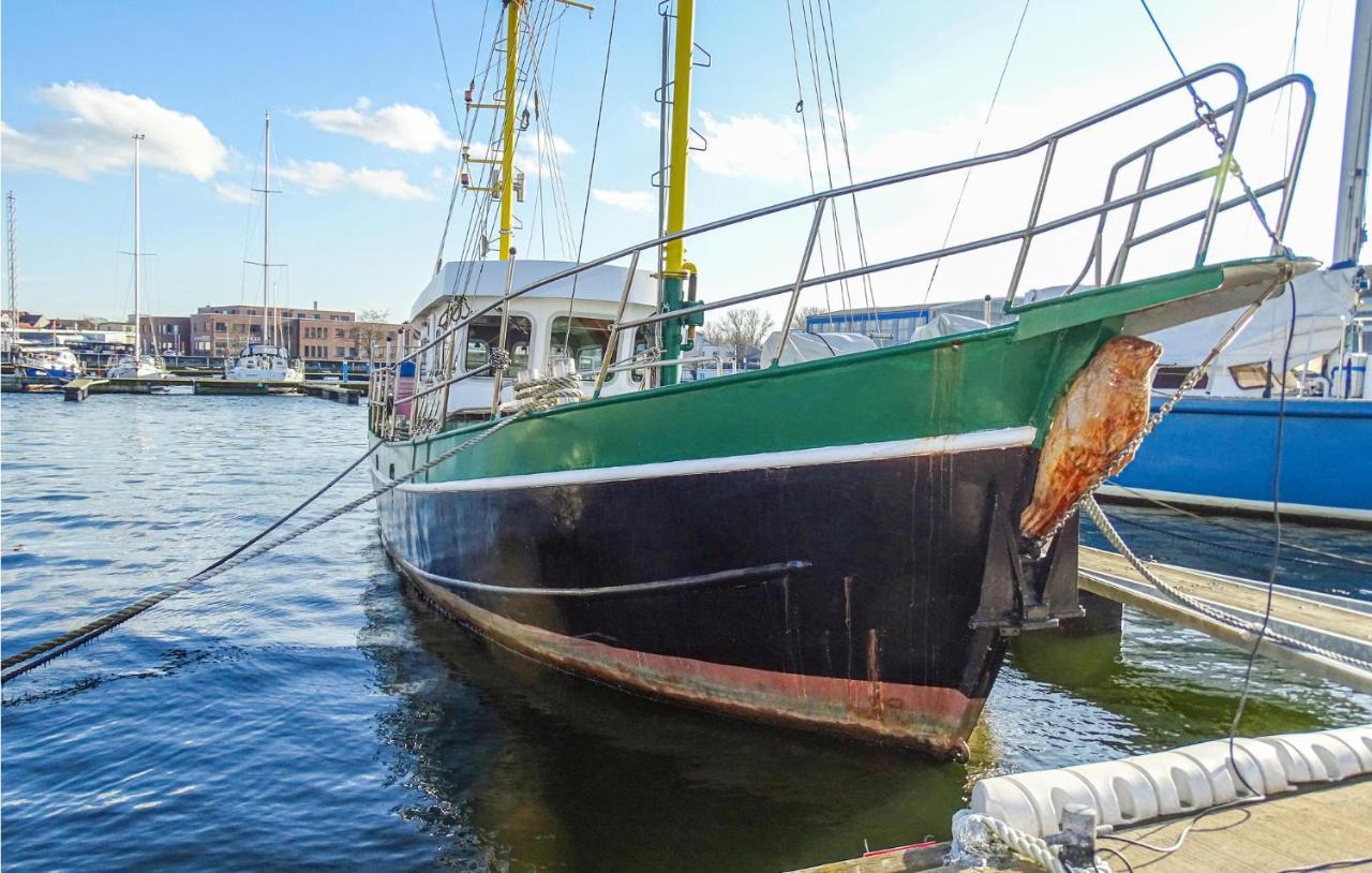 2 Bedroom Amazing Ship In Wismar Bagian luar foto
