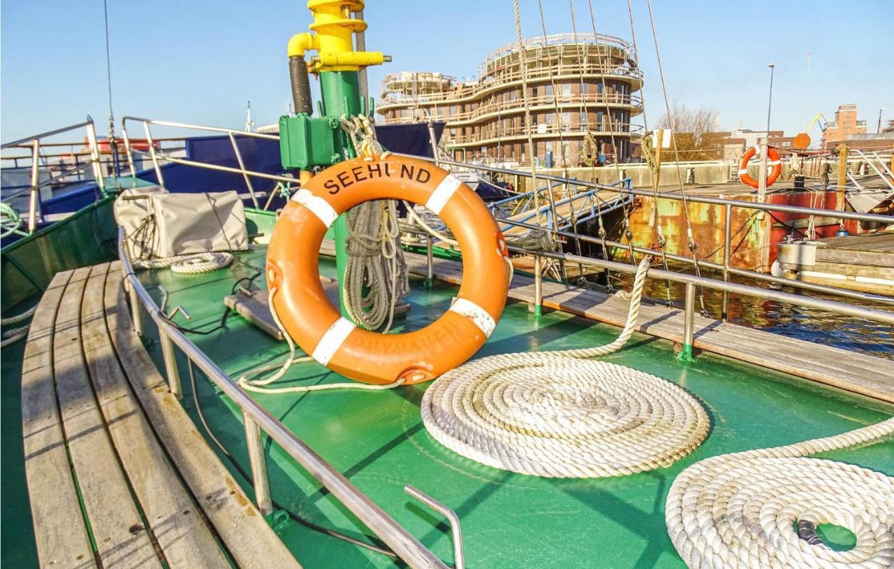 2 Bedroom Amazing Ship In Wismar Bagian luar foto